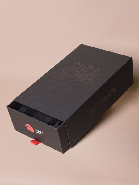  Фотография подарочная коробка для бутылки и сувениров